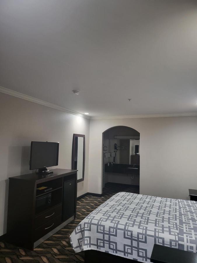 Palace Inn Sam Houston Race Park West Road 외부 사진