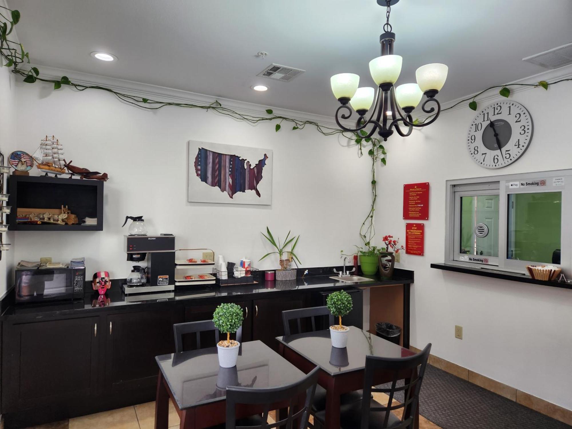 Palace Inn Sam Houston Race Park West Road 외부 사진